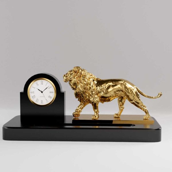 Vip-подарок: золотой "Лев" с часами